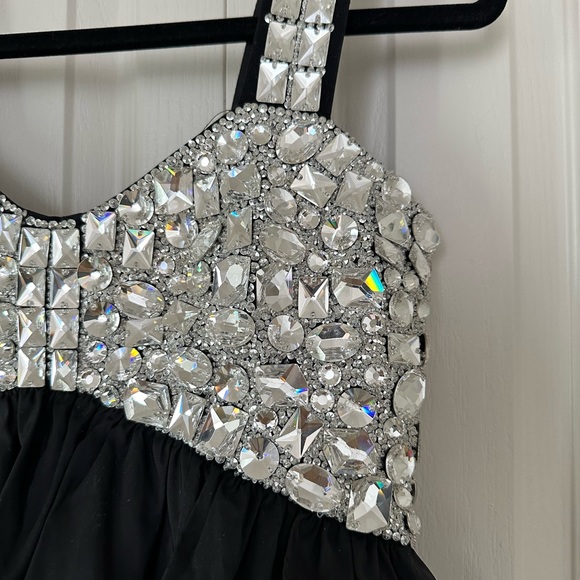 Mini dress - Picture 8 of 17